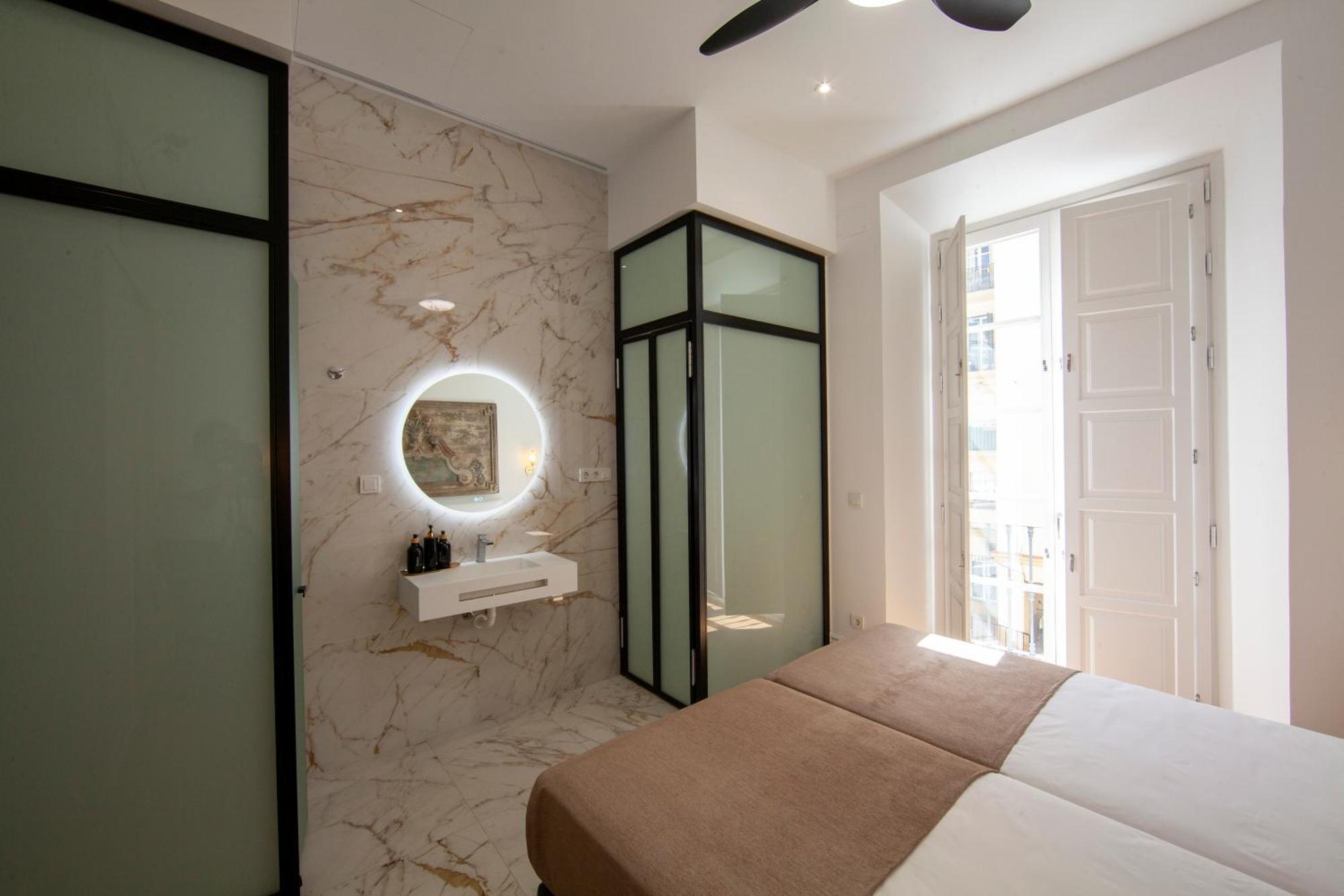 Pries Homes - Little Lotus Málaga Exteriör bild
