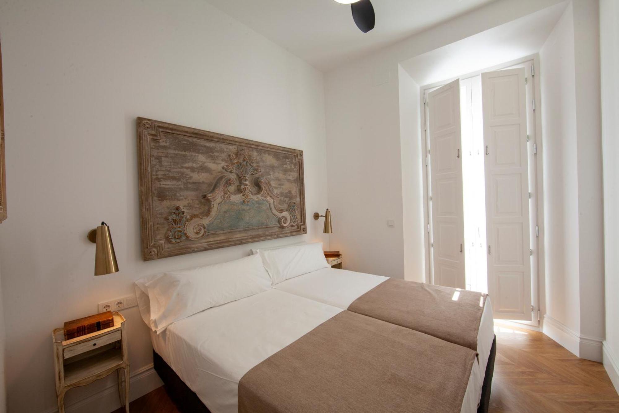 Pries Homes - Little Lotus Málaga Exteriör bild